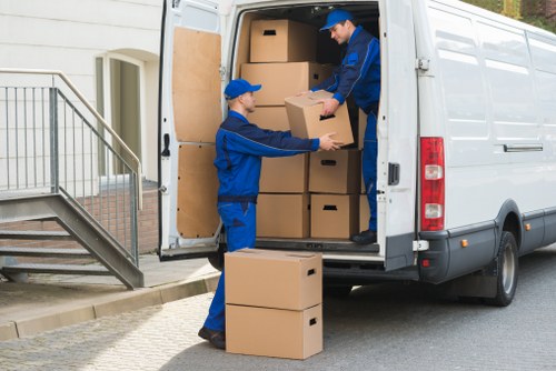 Complaint investigation notes for a removals job